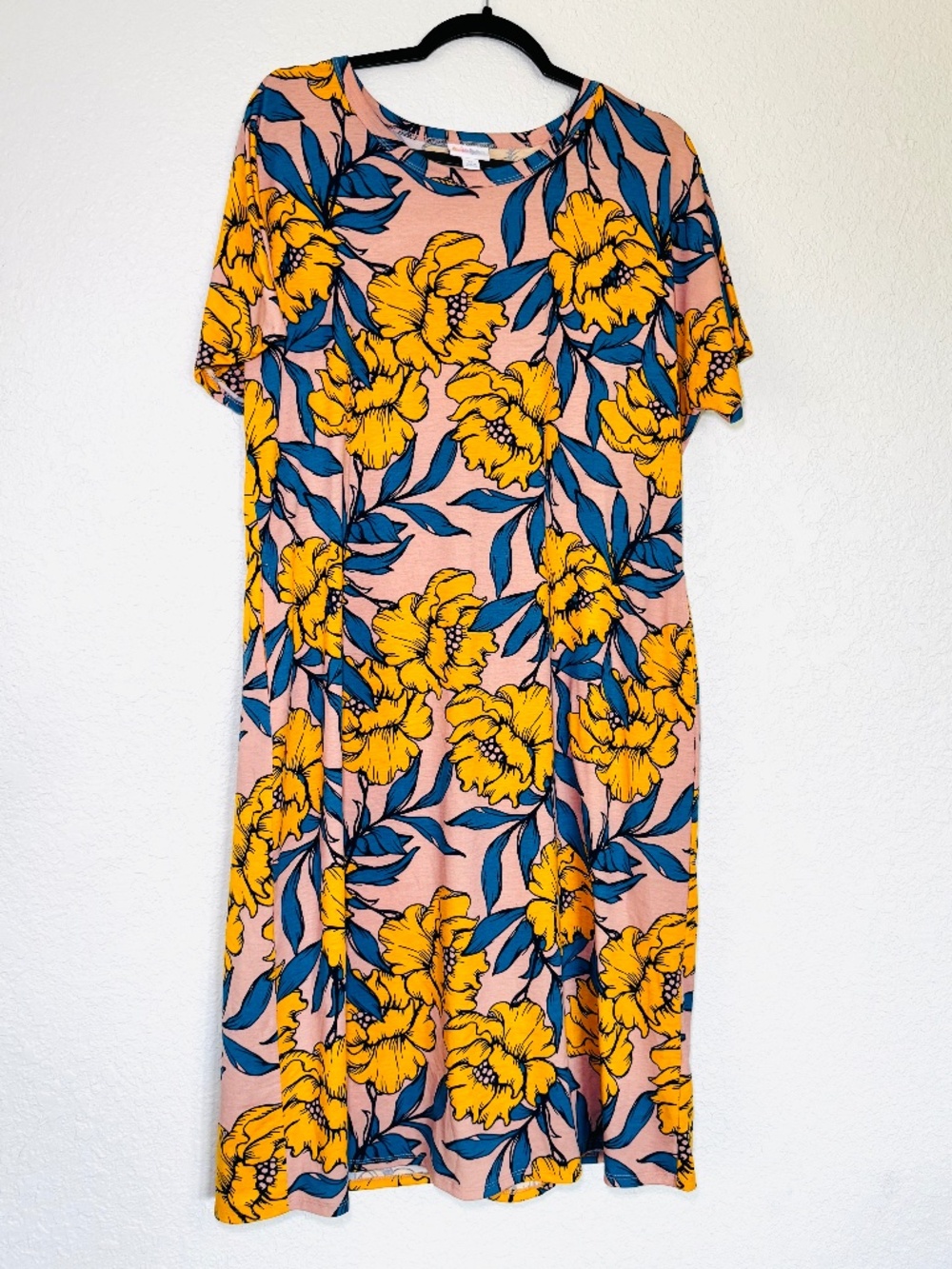 LuLaRoe Marly Dress Womens XL Floral Midi Pockets Fun Pattern Comfortable Lounge